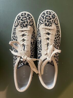 Rothy's Women's Leopard Knit Sneakers in Beige and Black